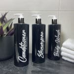 500ml Black shampoo bottles silver new
