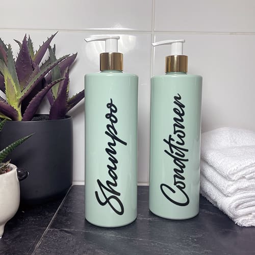 500ml Refillable personalised shampoo bottles